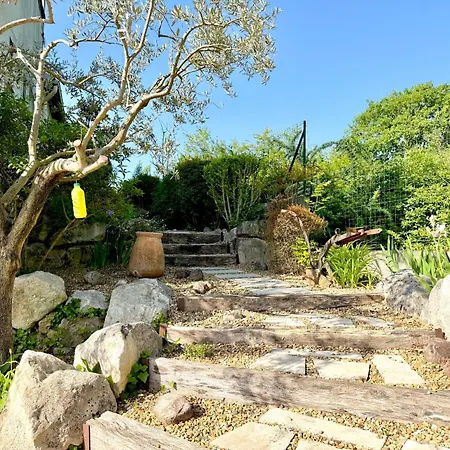 게스트하우스 Les Jardins De Fons, 8 Pers Piscine 4*